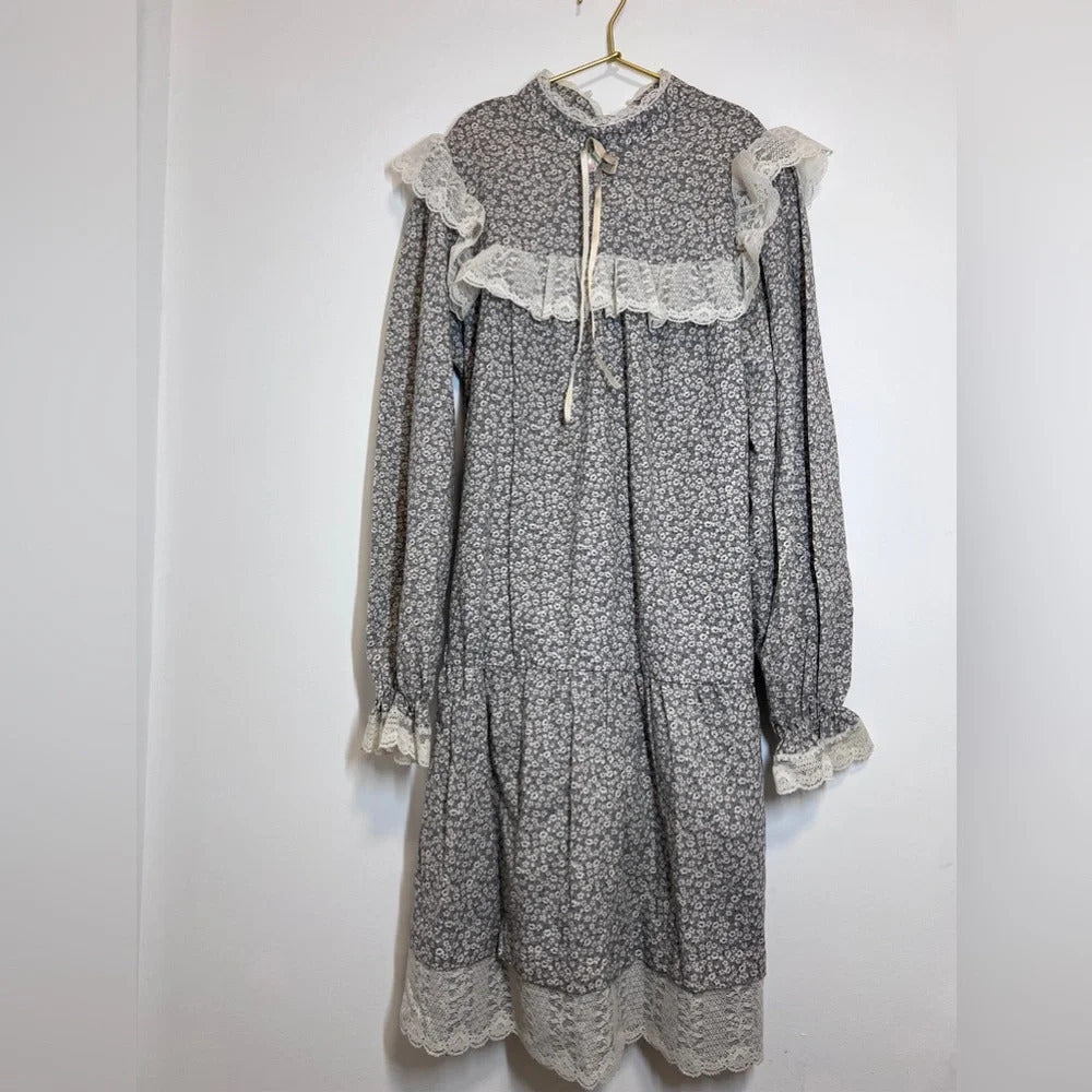 Vintage Cinderella Floral Girls Long Dress