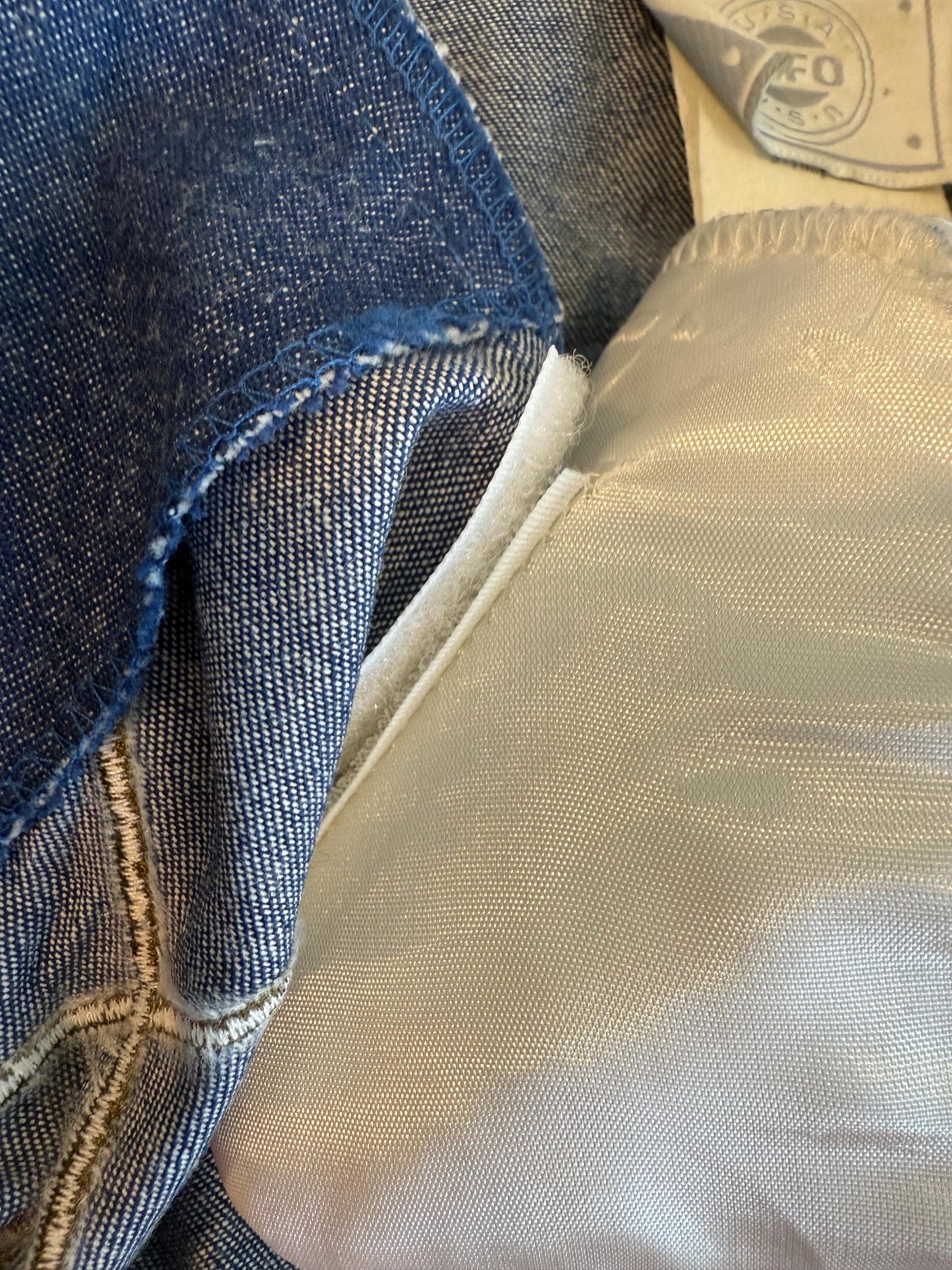 Vintage denim western USA info button down small 90s