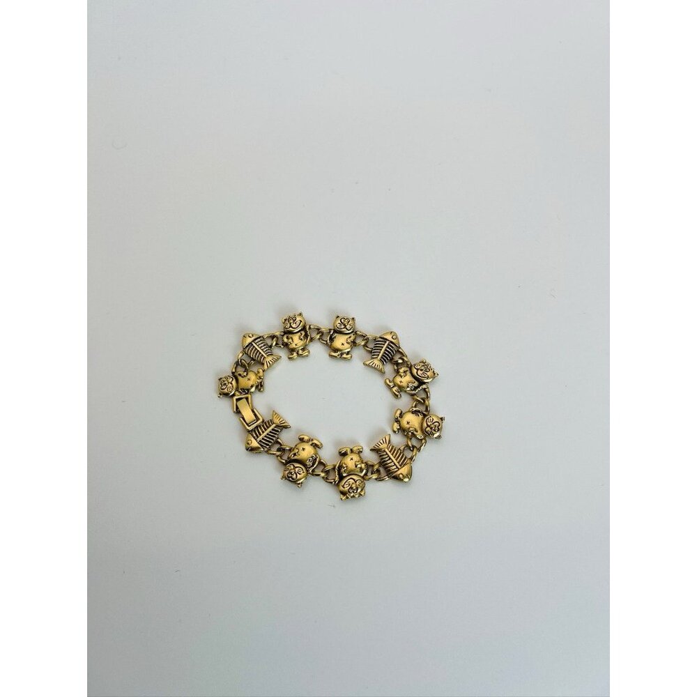 Adorable Vintage Gold Tone Kitten/Cats Fish Charm Bracelet