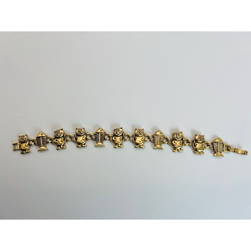 Adorable Vintage Gold Tone Kitten/Cats Fish Charm Bracelet